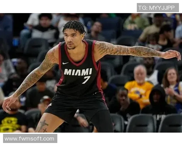 阿德巴约谈队友韦尔他强壮了许多 还有无限潜力还能再进步