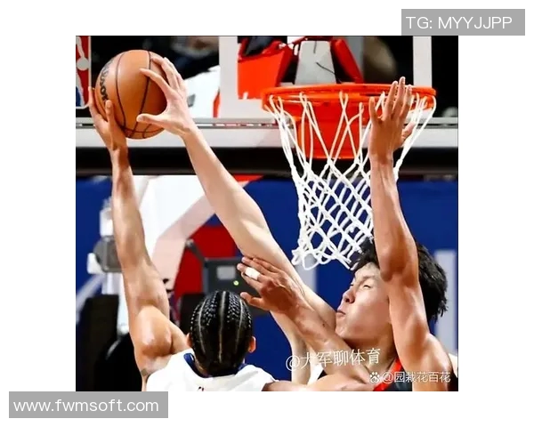 杨瀚森:作为新秀要时刻准备着 大哥们打得好要为他们喝彩助威 杨瀚森:作为新秀要时刻准备着 大哥们打得好要为他们喝彩助威