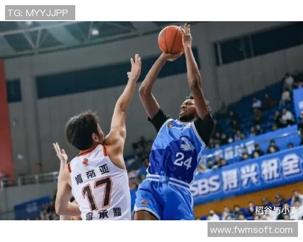 媒体人：福建男篮签下斯洛伐克国家队中锋布罗兹安斯基