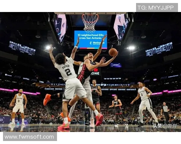 文班亚马复出高效砍26+12，马刺队为何仍对其出场时间如履薄冰？